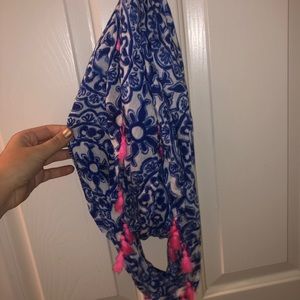 Lilly Pulitzer Blue and white infinity scarf!✨